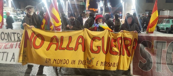 'No alla guerra', blocco in varco Etiopia contro il trasporto di armi sulle navi