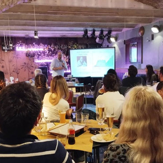 La scienza scende al pub: a Genova torna “Pint of Science 2026”