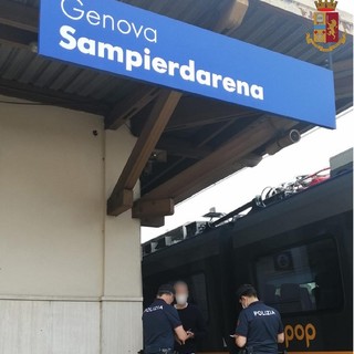 Ricercato per ordine di cattura, arrestato nella stazione di Genova Sampierdarena