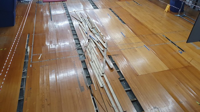 Palestra allagata da ottobre, 250 ragazzi senza spazio Palestra allagata da ottobre, 250 ragazzi senza spazio