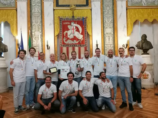 Sport: a Palazzo Tursi la premiazione della Sportiva Sturla Uisp, vincitrice del campionato italiano Master Uisp 2022 di pallanuoto