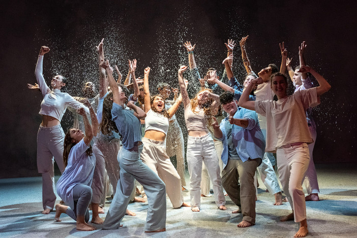 Teatro, "Quel che resta del fuoco" debutta in prima nazionale alla Sala Mercato giovedì 28 ottobre Teatro, "Quel che resta del fuoco" debutta in prima nazionale alla Sala Mercato giovedì 28 ottobre