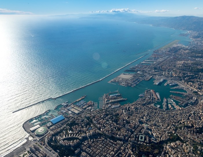 Costa Deliziosa arriva al porto di Genova alle 13