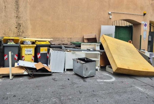 Degrado urbano: sanzioni a Sestri, Cornigliano e Molassana Degrado urbano: sanzioni a Sestri, Cornigliano e Molassana