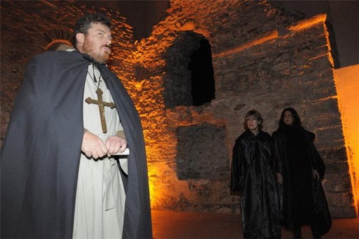 Torna la “notte delle streghe”: appuntamento a Rifreddo per il weekend più “pauroso” dell'anno Torna la “notte delle streghe”: appuntamento a Rifreddo per il weekend più “pauroso” dell'anno