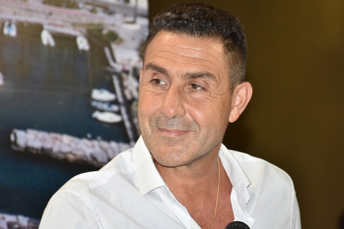 Roberto Vannacci a Riva Ligure (Foto Sanremonews)