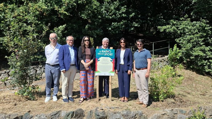 Inaugurata la nuova area verde nell'ambito del progetto “Le radici dello sport” Inaugurata la nuova area verde nell'ambito del progetto “Le radici dello sport”