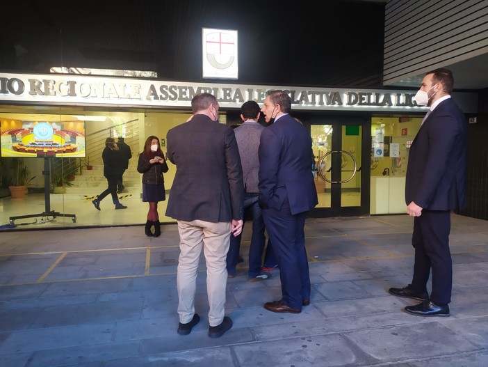 Regione, clima disteso dopo le accuse della Lega, Toti: "La verifica? Ci sarà" Regione, clima disteso dopo le accuse della Lega, Toti: "La verifica? Ci sarà"