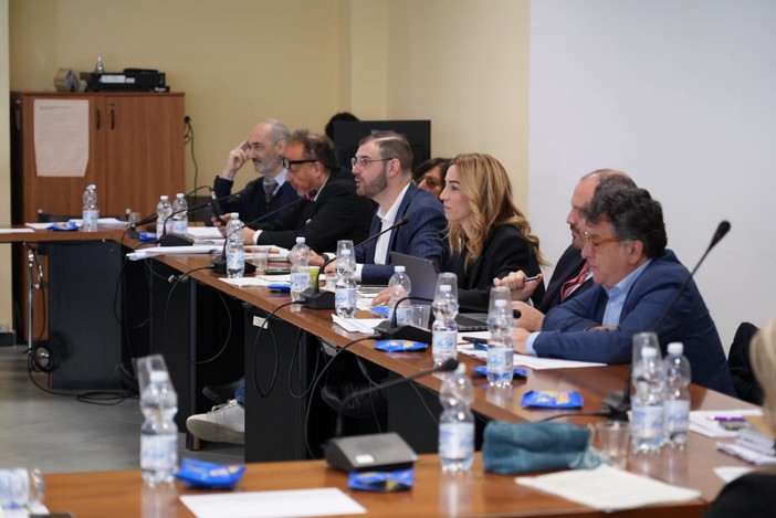 La Giunta itinerante fa tappa in Valbisagno: procede l'iter per riqualificare l'ex cinema Nazionale