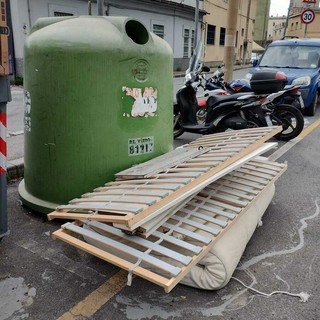 Cornigliano e Sestri Ponente, raffica di sanzioni contro l’abbandono dei rifiuti