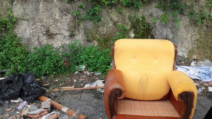 Rifiuti, Pd: "Bene mozione su discariche abusive, ma sindaco non aumenti la Tari" Rifiuti, Pd: "Bene mozione su discariche abusive, ma sindaco non aumenti la Tari"