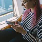 Gen Z - Il mondo dei giovani - Quando l’intelligenza artificiale smette di essere uno strumento e diventa un confidente Gen Z - Il mondo dei giovani - Quando l’intelligenza artificiale smette di essere uno strumento e diventa un confidente