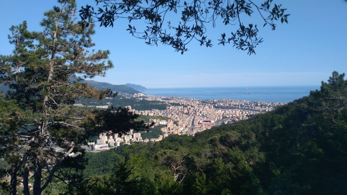 Influencer a Genova per un tour fra forti, mare e acquedotto storico