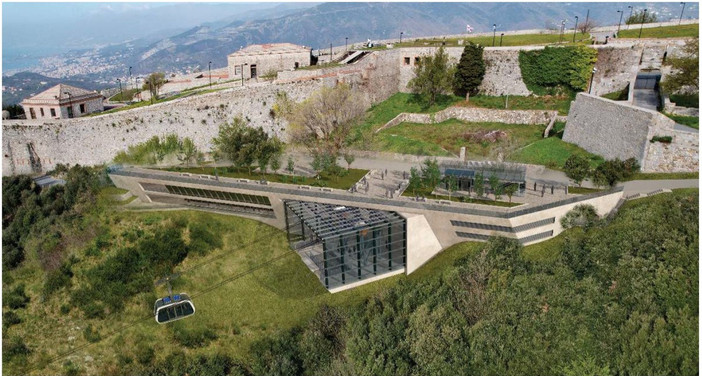 Scontro in consiglio comunale sulla Funivia dei Forti: respinta la mozione di Piciocchi Scontro in consiglio comunale sulla Funivia dei Forti: respinta la mozione di Piciocchi