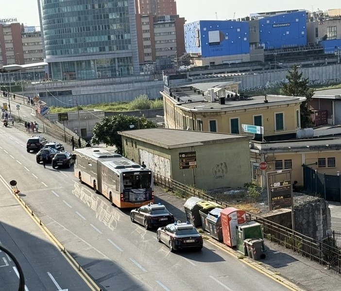 Sicurezza a Ponente, segnalazioni in strada e sui treni alzano l'attenzione in periferia
