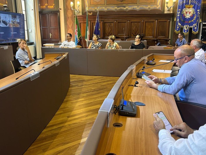 Un’unica regia per il turismo, a Rapallo il vertice dei Comuni per far nascere la DMO del Levante Un’unica regia per il turismo, a Rapallo il vertice dei Comuni per far nascere la DMO del Levante