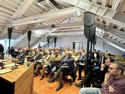 Peste suina, per le deroghe all’ordinanza i sindaci liguri incontrano il commissario Caputo e la Regione