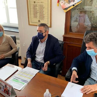 Rapallo, aggiornamenti sulla situazione Covid-19 sul territorio. Il Sindaco Carlo Bagnasco: "All'interno delle scuole cittadine, percorsi e protocolli sono applicati in maniera rigorosa"