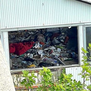 Fontana: "Ex ristorante Roma abbandonato da tempo e trasformato in discarica"