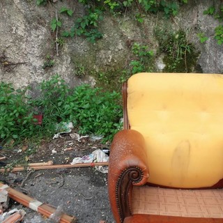 Rifiuti, Pd: "Bene mozione su discariche abusive, ma sindaco non aumenti la Tari"