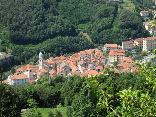 Sabato 30 e domenica 1 ottobre due treni storici a Ronco Scrivia e Rossiglione Sabato 30 e domenica 1 ottobre due treni storici a Ronco Scrivia e Rossiglione