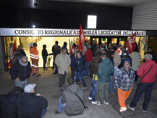 La protesta dei centri per l'impiego arriva in Regione