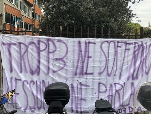 Giornata per i disturbi compulsivi dell'alimentazione, Rete Studenti: "Dare ascolto al grido degli studenti inascoltati su questi temi" Giornata per i disturbi compulsivi dell'alimentazione, Rete Studenti: "Dare ascolto al grido degli studenti inascoltati su questi temi"