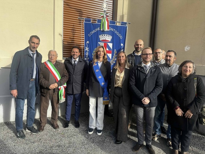 Montoggio, piazza intitolata a Giacomo Matteotti. La sindaca Salis ai bambini: “La libertà va difesa ogni giorno” Montoggio, piazza intitolata a Giacomo Matteotti. La sindaca Salis ai bambini: “La libertà va difesa ogni giorno”