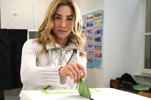 Referendum, anche la sindaca Salis alle urne: “Andare a votare è un diritto fondamentale”
