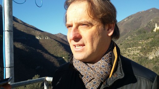 Urbanistica, una legge regionale specifica per favorire “la rigenerazione urbana e il recupero del territorio agricolo” Urbanistica, una legge regionale specifica per favorire “la rigenerazione urbana e il recupero del territorio agricolo”