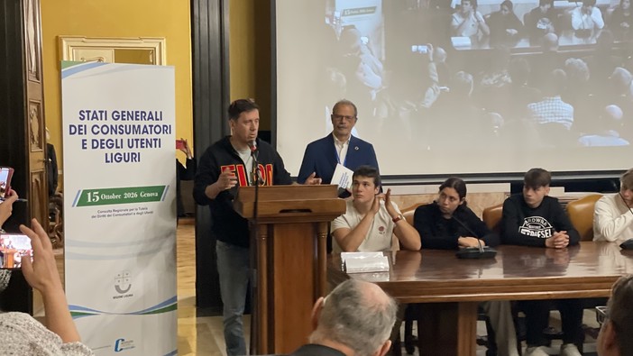 Ex Ilva, la testimonianza agli Stati Generali dei Consumatori: “Dietro la merce c’è l’umanità che produce”