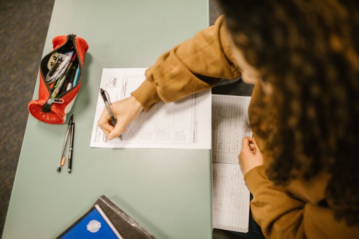 Gen Z - Il mondo dei giovani - Non è mai troppo tardi per tornare a studiare Gen Z - Il mondo dei giovani - Non è mai troppo tardi per tornare a studiare