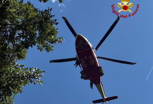 Sestri Levante, scontro tra auto e moto: coinvolto anche un pedone, tre feriti Sestri Levante, scontro tra auto e moto: coinvolto anche un pedone, tre feriti