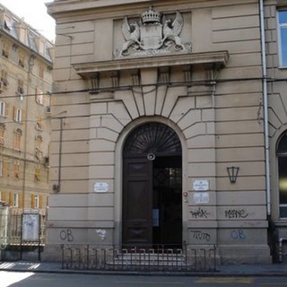 Odore di gas in piazza Martinez, ingresso posticipato per gli studenti della scuola 'Marconi'