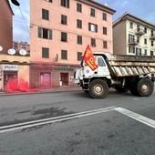 Ex Ilva, la città è paralizzata. E la solidarietà mostra le prime crepe: “Fino a che punto è giusto bloccare tutti gli altri?”