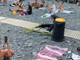Scia sulla passerella per disabili a Boccadasse rompendola, il video della bravata diventa virale Scia sulla passerella per disabili a Boccadasse rompendola, il video della bravata diventa virale