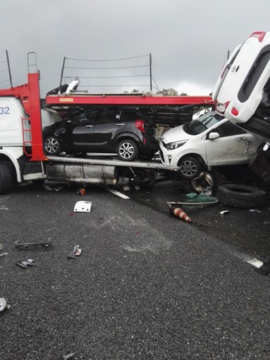 Dramma sull'A12: sono Lorenzo Borgonovo e Tarsio Andrade le vittime dello schianto mortale