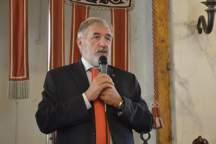 Bucci sugli emendamenti al Dl Genova: "Aiuteranno la città e non allungheranno i tempi" Bucci sugli emendamenti al Dl Genova: "Aiuteranno la città e non allungheranno i tempi"