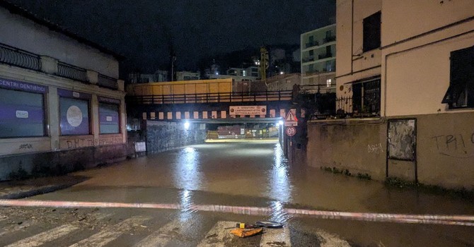 Il sottopasso di Brin allagato