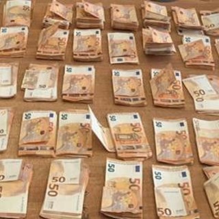 Sequestrato a Genova denaro non dichiarato per 2 milioni di euro