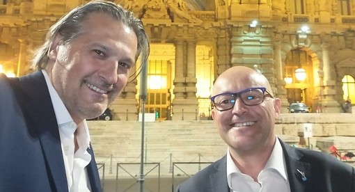 Piana e Mai (Lega): "Ok di Regione Liguria all’autonomia, risposte più adeguate e tempestive alle necessità dei liguri" Piana e Mai (Lega): "Ok di Regione Liguria all’autonomia, risposte più adeguate e tempestive alle necessità dei liguri"