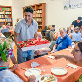 Foto via Facebook Foto via Facebook