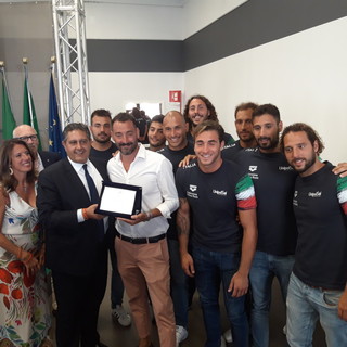 La Liguria premia i suoi sportivi: medaglie alla nazionale di pallanuoto e di nuoto sincronizzato