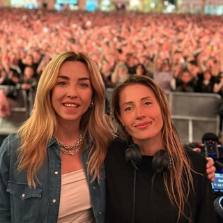 Charlotte de Witte in piazza Matteotti, l'evento è costato 140 mila euro. Salis: "Costo contenuto per una vetrina internazionale"