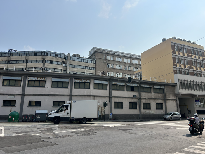 Supermercati a Sestri, Fratelli d'Italia: "Ceraudo parla di 'diritto al trasferimento di licenza' quando fa comodo"