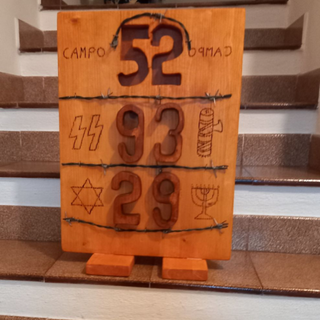 25 Aprile, donata al museo del Lascito Cuneo una scultura che rappresenta il 'Campo 52'