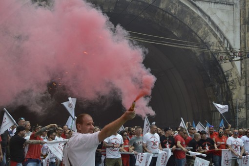 Nave con materiale bellico nel porto di Genova: Usb aderisce al presidio di protesta previsto giovedì Nave con materiale bellico nel porto di Genova: Usb aderisce al presidio di protesta previsto giovedì