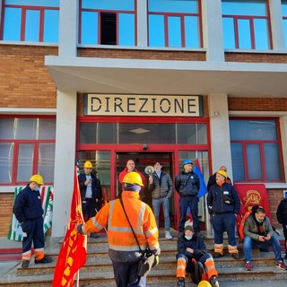 Ex Ilva, i sindacati: “Stato partecipe di una violazione economica del Contratto Collettivo”