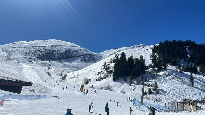 Santo Stefano d’Aveto, sciatore ferito gravemente dopo una caduta
