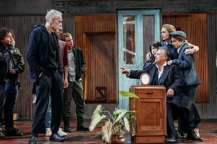 Al Teatro Ivo Chiesa "Sei personaggi in cerca d'autore" di Pirandello Al Teatro Ivo Chiesa "Sei personaggi in cerca d'autore" di Pirandello